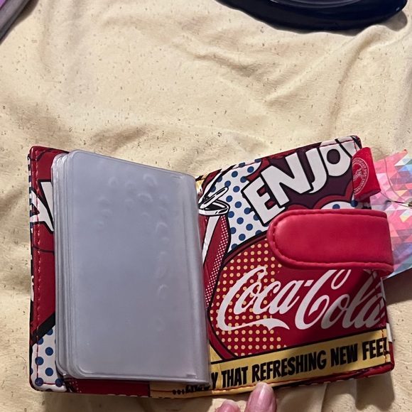 Coca-Cola card holder. - Picture 4 of 8